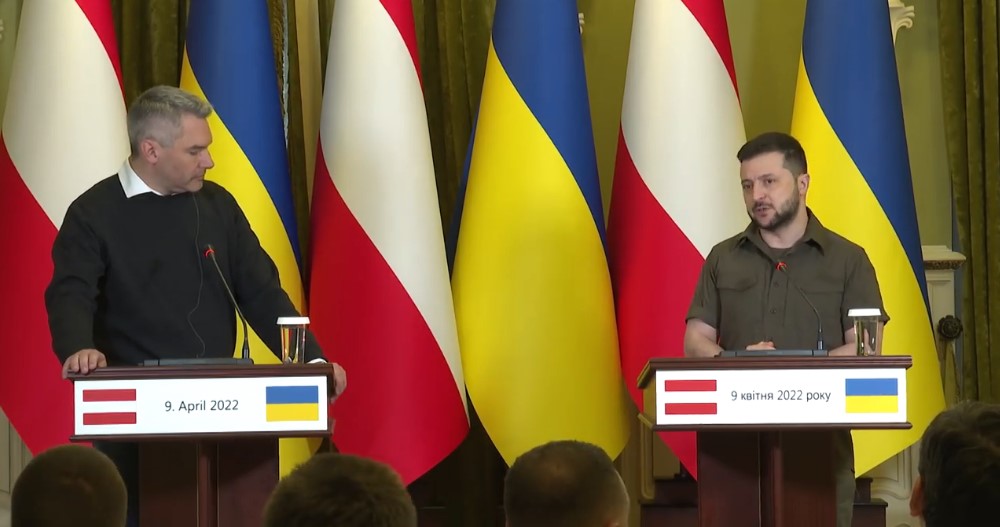 Президент України Володимир Зеленський і Федеральний канцлер Австрії Карл Негаммер зробили заяви за підсумками зустрічі 